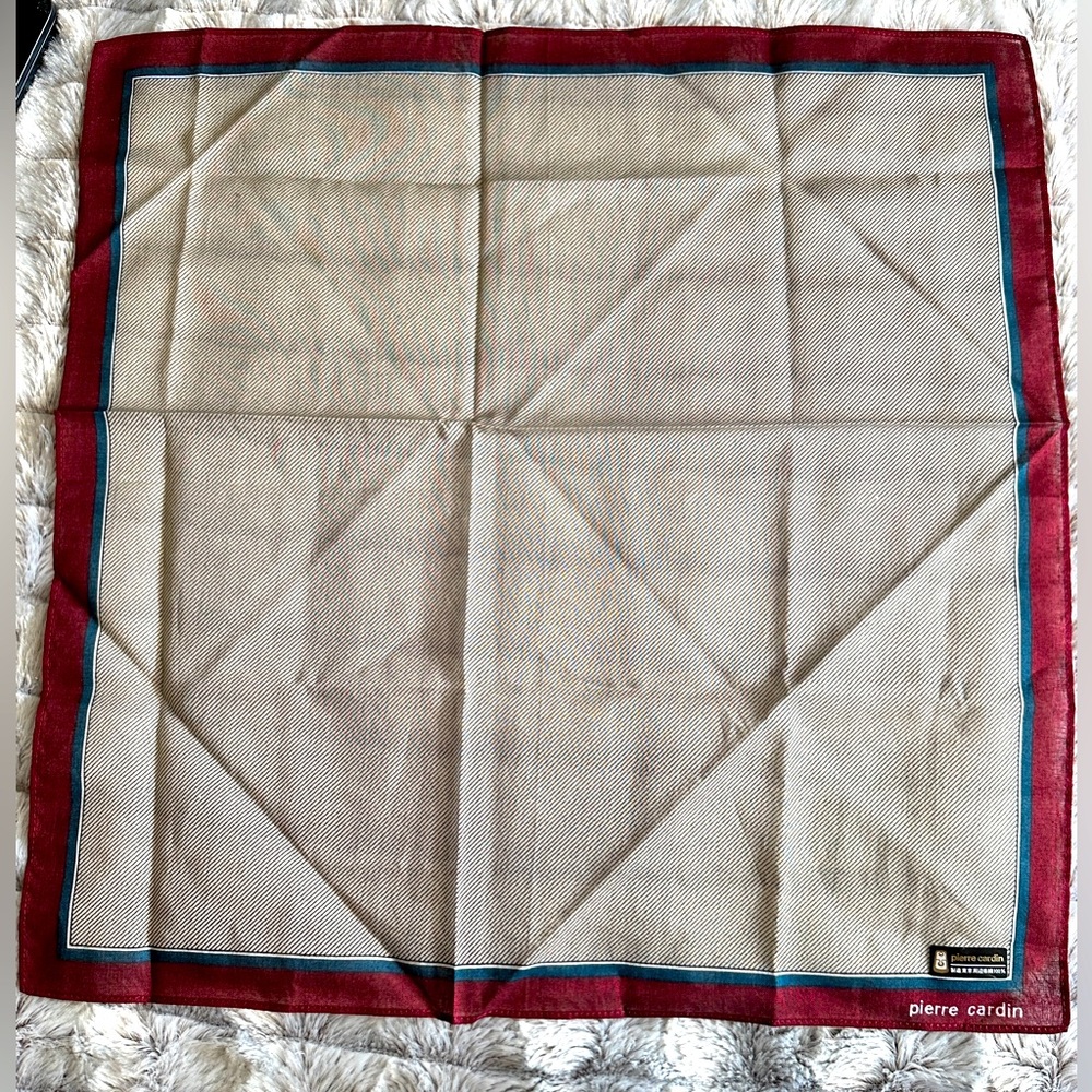 Pierre Cardin Tan and Burgundy Hanker chief, NWT